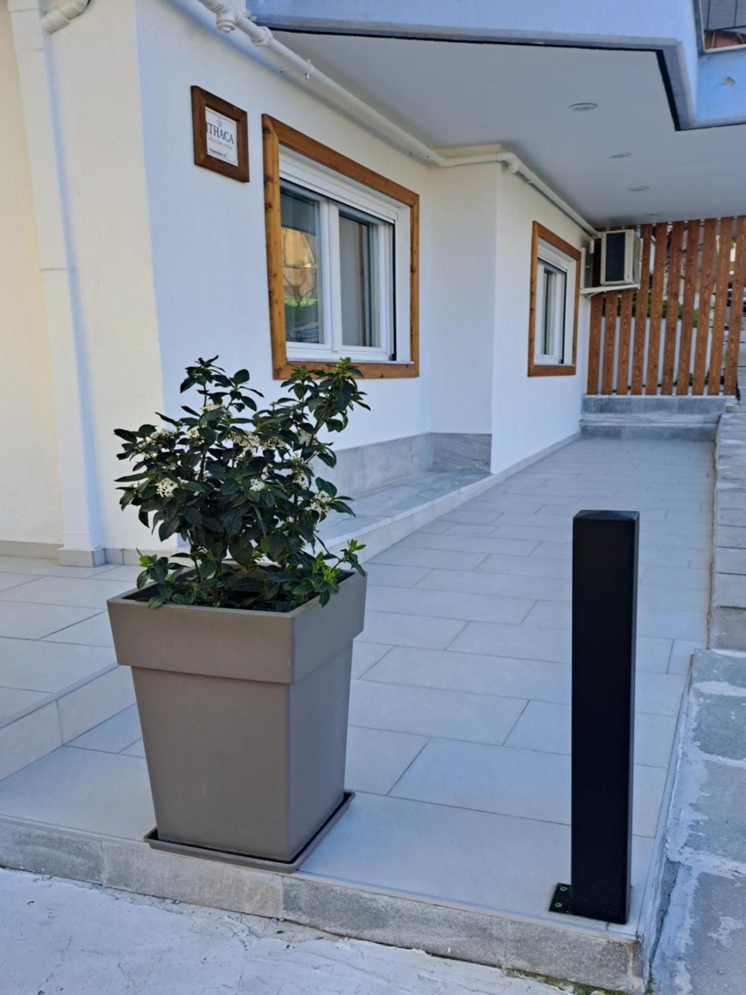 Ithaca Σπίτι Με Αυτόνομη Είσοδο Apartment Thessaloniki Exterior photo